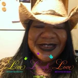 Meet your Posher, Pearl